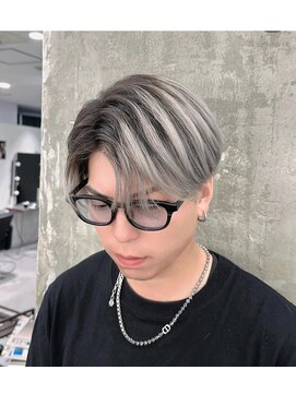 メンズサロン キング 梅田店(Men’s salon K!ng) 波巻きツイストスパイラルパーマ/フェザーパーマ/眉毛/メンズ