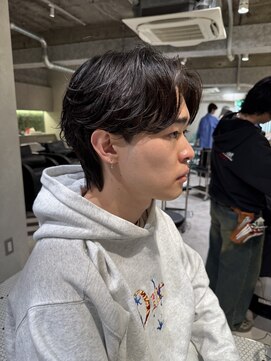 ゼスト リル 新宿(ZEST lill) フェザーパーマ センターパート 毛流れ 新宿