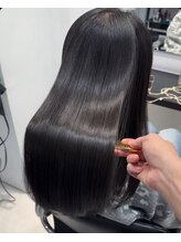 『髪の癖と傷み』縮毛矯正をかけたいけど後々のダメージが気になる。そんなお悩みに◎[#大森#大森駅]