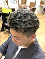 ヘアスタジオ ロメオ(hair studio Romeo) フェザーショートハイライトホワイトメッシュ