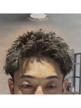 ブラック 渋谷(BLUCK) 無造作スパイキーパーマ