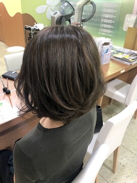 アクラ 上本町店(Acura.) [hair's curare]サファイアエレガントボブ