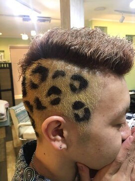 ボヌー(Bonheur) ヒョウ柄男