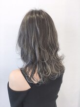 似合うを作る！小顔矯正カット☆