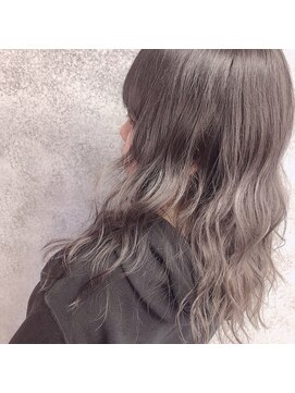 ロブ(R.O.B) 王道グレージュ