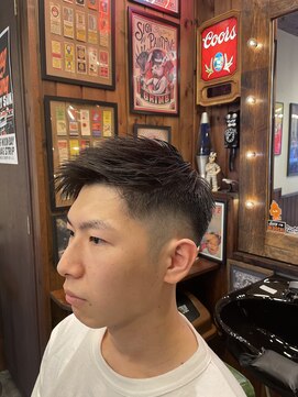 ヘアーデザイン スワロー(hair design Swallow) メンズ フェードカット