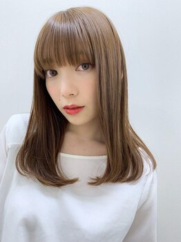 バジル(BASIL)の写真/いつまでもお洒落を楽しみたい大人女性にお薦め！気になり始めた白髪もダメージレスで理想の髪色をご提案♪