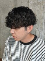 ソレイユ バイ アルフレッド(SOLEIL by alfRed)&nbsp;波巻き　ツーブロックマッシュパーマ　スパイラル