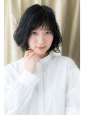 立体感黒髪ひし形Aライン小顔抜け感ショートボブY戸頭20代30代