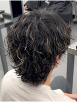 ノイセル 心斎橋(Noisyle)&nbsp;サーフカール×センターパート×海外ヘア×ハイライト