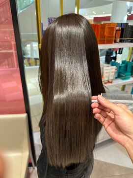 コルソ バイ ケーツー(CORSO by k-two) 艶髪ストレートカット/カラー/ブラウン