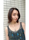 くすみベージュカラー/外ハネくびれボブカット/前髪なし小顔ボブ