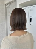 ぱつっとボブ