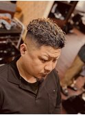 王道かっこいいヘア。極道パーマ。