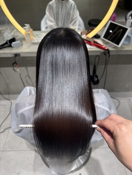 ロンドウル 熊本(Lond ulu) 暗めカラー/レイヤーカット/髪質改善/縮毛矯正/韓国ヘア