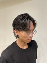 ニアウ 伊勢崎連取店(Niau)&nbsp;メンズウルフセンターパートニュアンスパーマメンズパーマ