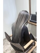 リフル 八王子(RIFULL)&nbsp;ハイライト　バレイヤージュ　ショート　レイヤー　髪質改善