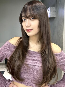 ヴェイン 渋谷(vain) 赤み消しアッシュブラウン小顔レイヤーカット透明感カラー