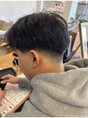 ショートセンターパート×フェードスタイル