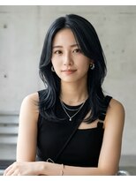 レガリタ(Regarita)&nbsp;《Regarita》ミディアムレイヤー/ヨシンモリヘア/20代/30代/40代