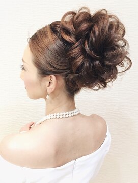 アメリ(AMELIE) 華やかアップ