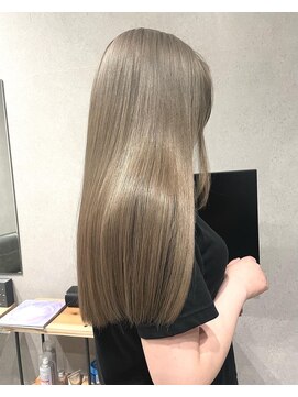 アンダーグラウンド(_ground) 艶ベージュ