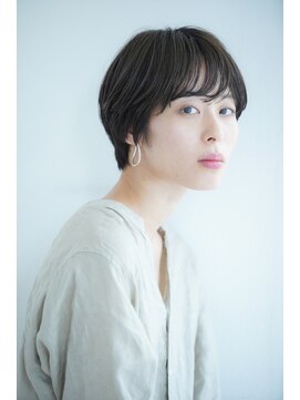 ノノリリ(NONORIRI) オリーブカラー大人マッシュショートハイライトレイヤーショート