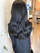 ナンバー ジルバ 立川(N° jillva) 大人かわいいロングブルーブラック