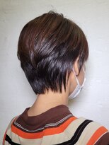 スクエアウーノ 博多(SQUARE＊UNO HAKATA)&nbsp;くびれショート　丸みショート　ダークブラウン