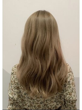 ミエルヘアーエスト 新宿店(mielhair est) ミルクティーベージュ