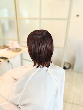 シーピ(siipi) 切りっぱなしくびれボブ