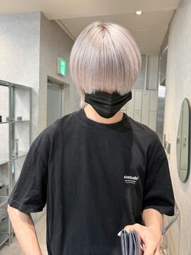 ジーナ 天神(Zina) ホワイトカラー