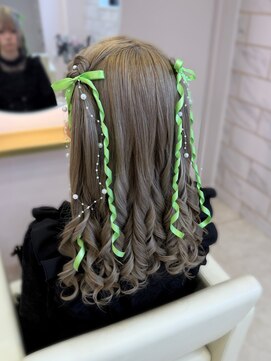 アリエス 大宮駅西口店(Aries) 編み込みハーフツイン