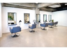 アタッシェ(Attache)