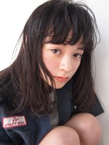 コス(kos) 『nanuk*UEKI』透け感ダークトーン*束感ニュアンスパーマ