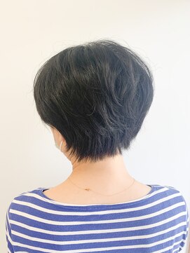 ユッカ エルア 武庫之荘南口(YUCCA elua) 【elua 角床】ショートレイヤー