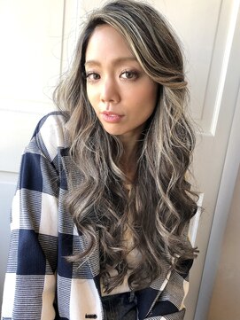 セシルヘアー(CECIL hair) CECIL下北沢　海外セレブ風コントラストハイライト