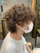 エル(EL by green)&nbsp;【MITSU】くせ毛風スパイラルパーマ×ウルフ