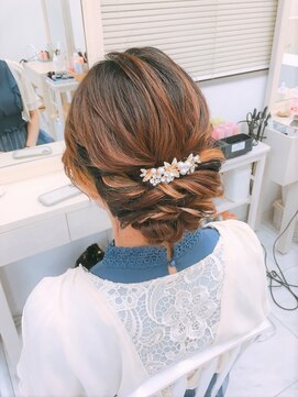 リサ 恵比寿(risa.) 結婚式にもオススメアップ