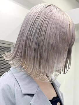 ウィコ 新宿(WICO) ペールホワイトシルバー[新宿駅/イメチェン/チェリーブラウン]