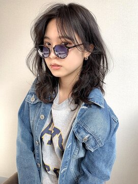 オグジュアリー 表参道(aux.) カジュアルレイヤースタイル