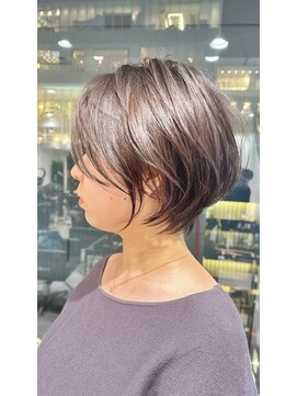 バンプ ギンザ(BUMP GINZA) 40代/50代/絶壁解消・前下がり・ショートボブ【浅野】