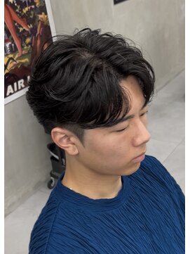 バジー バイ ディーアンドティー(Buzzy by D&T) 毛流れアップバング