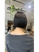 ヤテ(yate')&nbsp;パツっとボブ♪