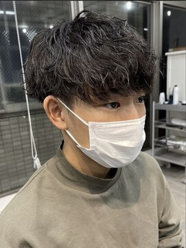 フィフス 大分(fifth) 大分刈り上げツーブロックマッシュツイストスパイラルパーマ