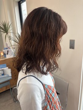 プラム(plum.) ふんわりミディアムパーマ