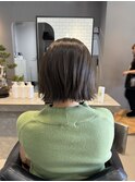 くびれミディ×オリーブベージュ