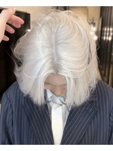 ★XIA No. 1人気のハイトーンカラー★