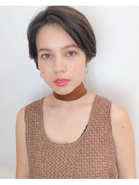 グッデイ ヘアー(GOOD DAY HAIR) マニッシュ　ネイビーカラー　美髪　フレンチボブ　ショート