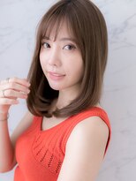 ローレン(LOREN)&nbsp;＊LOREN＊30代40代50代大人かわいいことりベージュ小顔セミディ